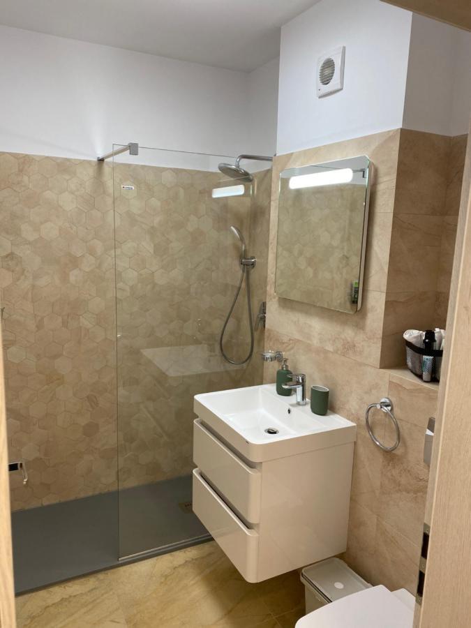 Plazza Studio 布加勒斯特 外观 照片
